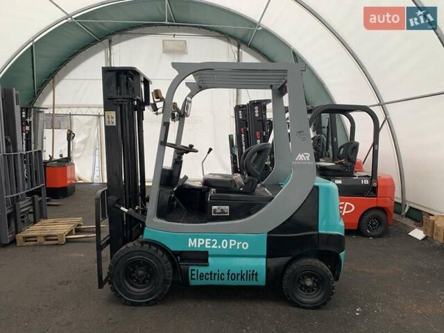 Черный ГАЗ 3110 Волга, объемом двигателя 1.5 л и пробегом 0 тыс. км за 14900 $, фото 6 на Automoto.ua