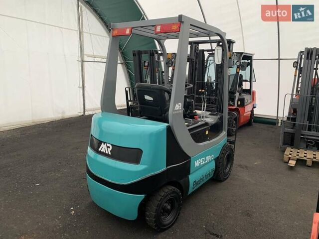 Черный ГАЗ 3110 Волга, объемом двигателя 1.5 л и пробегом 0 тыс. км за 14900 $, фото 8 на Automoto.ua