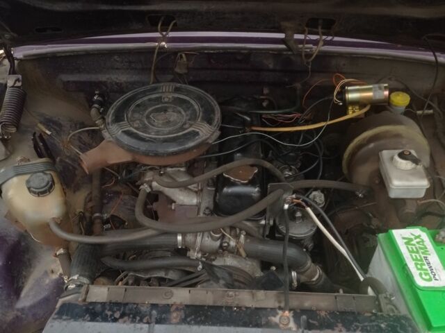 Фиолетовый ГАЗ 3110 Волга, объемом двигателя 2.4 л и пробегом 210 тыс. км за 834 $, фото 1 на Automoto.ua