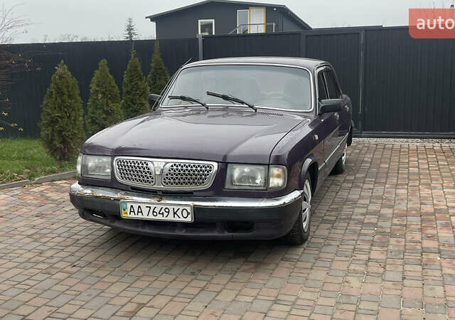 Фиолетовый ГАЗ 3110 Волга, объемом двигателя 2.5 л и пробегом 268 тыс. км за 950 $, фото 1 на Automoto.ua