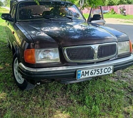 Коричневый ГАЗ 3110 Волга, объемом двигателя 2.3 л и пробегом 280 тыс. км за 800 $, фото 2 на Automoto.ua