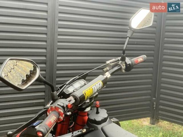 ГАЗ 3110 Волга 2023 у Чутове на Automoto.ua Червоний ГАЗ 3110 Волга, об'ємом двигуна 2.45 л та пробігом 6 тис. км за 883 $, фото 12 на Automoto.ua