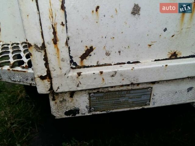 ГАЗ 3110 Волга 2017 у Радехове на Automoto.ua ГАЗ 3110 Волга, об'ємом двигуна 2.45 л та пробігом 111 тис. км за 2643 $, фото 4 на Automoto.ua