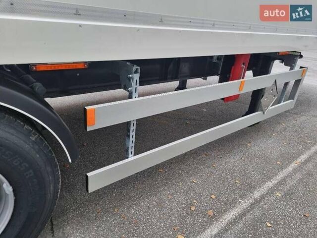 ГАЗ 3110 Волга, объемом двигателя 2.45 л и пробегом 1 тыс. км за 165007 $, фото 8 на Automoto.ua