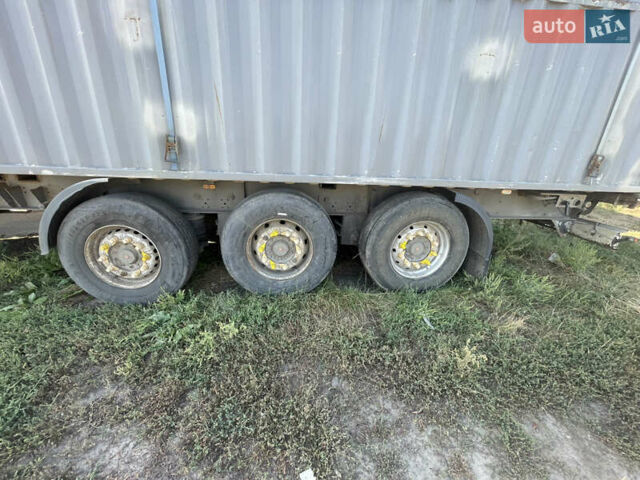 ГАЗ 3110 Волга, об'ємом двигуна 2.45 л та пробігом 0 тис. км за 7000 $, фото 3 на Automoto.ua