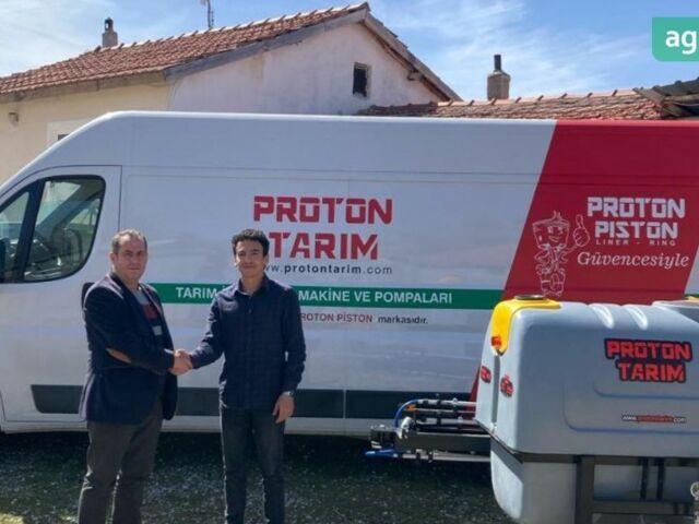 ГАЗ 3110 Волга, об'ємом двигуна 2.45 л та пробігом 0 тис. км за 3767 $, фото 2 на Automoto.ua