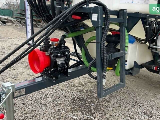 ГАЗ 3110 Волга, об'ємом двигуна 2.45 л та пробігом 0 тис. км за 13270 $, фото 9 на Automoto.ua