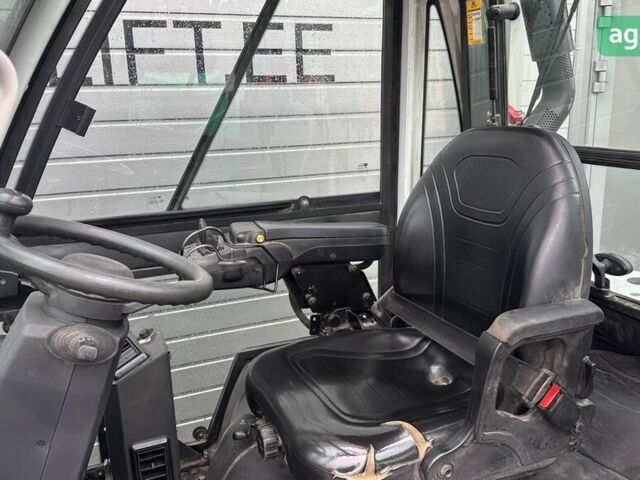 ГАЗ 3110 Волга, об'ємом двигуна 2.45 л та пробігом 0 тис. км за 11495 $, фото 18 на Automoto.ua