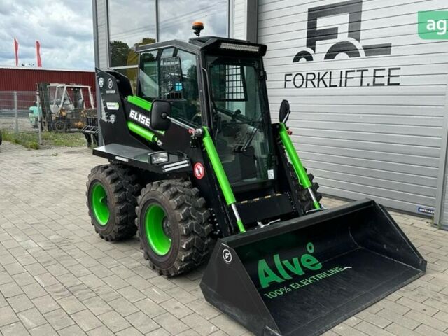 ГАЗ 3110 Волга, объемом двигателя 2.45 л и пробегом 0 тыс. км за 69029 $, фото 1 на Automoto.ua