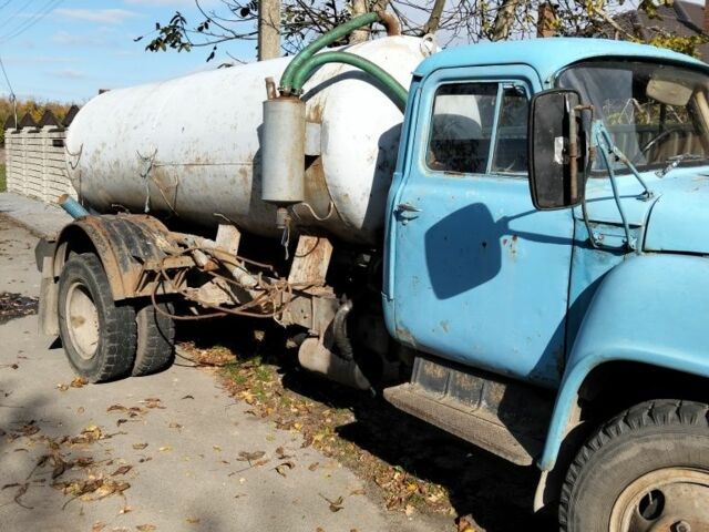 ГАЗ 3110 Волга 1988 в Ровно на Automoto.ua ГАЗ 3110 Волга, объемом двигателя 2.45 л и пробегом 0 тыс. км за 3200 $, фото 1 на Automoto.ua