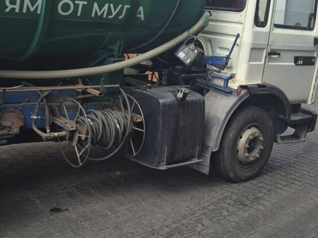 ГАЗ 3110 Волга, об'ємом двигуна 2.45 л та пробігом 0 тис. км за 15000 $, фото 3 на Automoto.ua