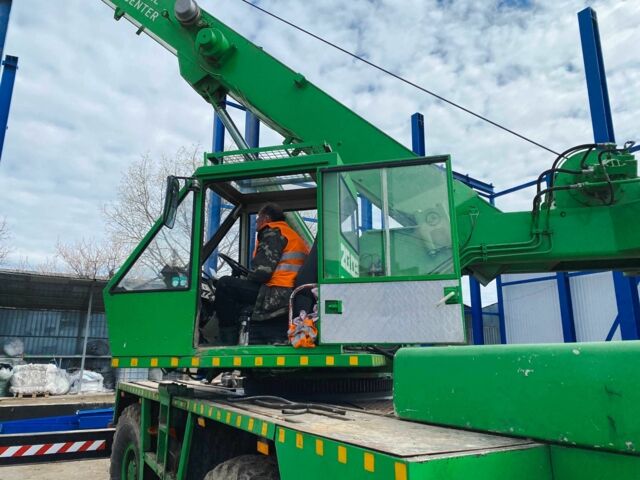 ГАЗ 3110 Волга 1994 в Броварах на Automoto.ua ГАЗ 3110 Волга, объемом двигателя 2.45 л и пробегом 0 тыс. км за 32500 $, фото 3 на Automoto.ua