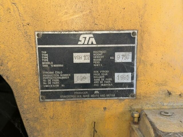 ГАЗ 3110 Волга, об'ємом двигуна 2.45 л та пробігом 0 тис. км за 8000 $, фото 4 на Automoto.ua