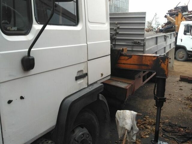 ГАЗ 3110 Волга, об'ємом двигуна 2.45 л та пробігом 0 тис. км за 10700 $, фото 5 на Automoto.ua