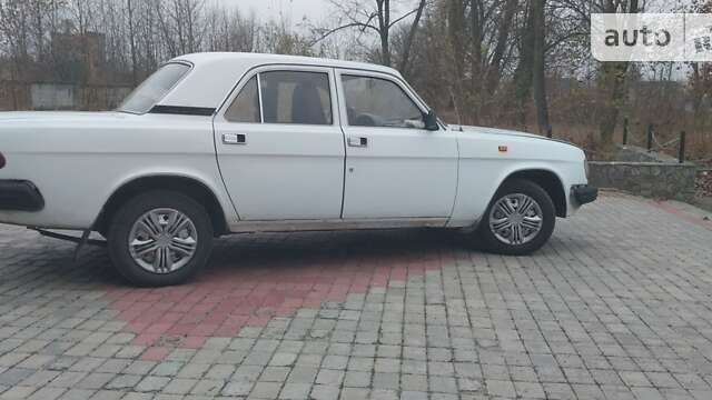 ГАЗ 3110 Волга, об'ємом двигуна 0 л та пробігом 245 тис. км за 2000 $, фото 4 на Automoto.ua