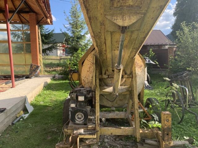 ГАЗ 3110 Волга, объемом двигателя 2.45 л и пробегом 0 тыс. км за 2000 $, фото 2 на Automoto.ua