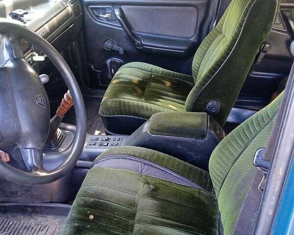ГАЗ 3110 Волга, объемом двигателя 2.4 л и пробегом 281 тыс. км за 800 $, фото 3 на Automoto.ua