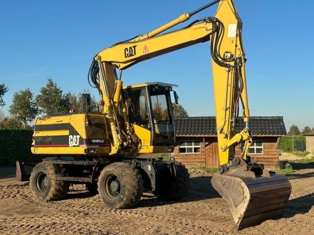 ГАЗ 3110 Волга, объемом двигателя 2.45 л и пробегом 0 тыс. км за 35000 $, фото 3 на Automoto.ua