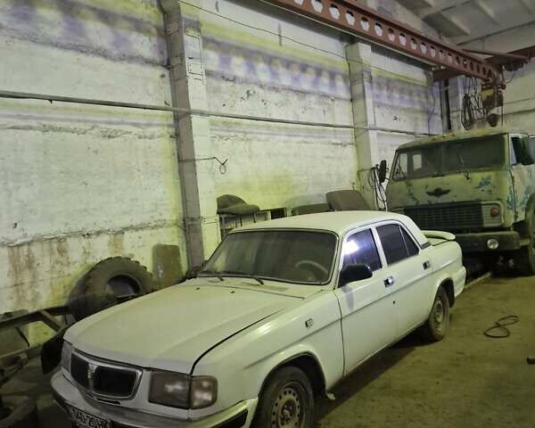 ГАЗ 3110 Волга, объемом двигателя 0 л и пробегом 200 тыс. км за 1203 $, фото 1 на Automoto.ua