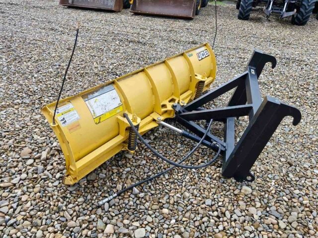 ГАЗ 3110 Волга 2000 в Черновцах на Automoto.ua ГАЗ 3110 Волга, объемом двигателя 2.45 л и пробегом 0 тыс. км за 2272 $, фото 3 на Automoto.ua