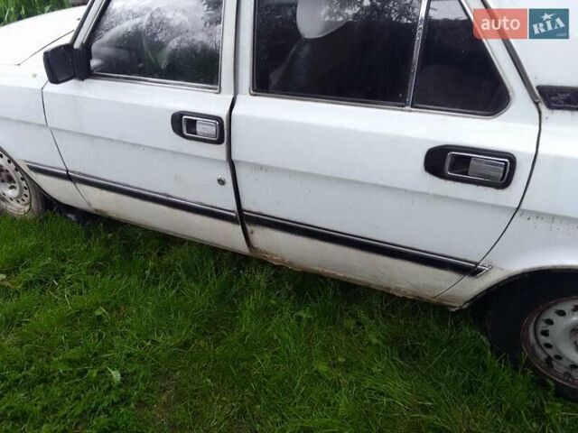 ГАЗ 3110 Волга, об'ємом двигуна 2.4 л та пробігом 150 тис. км за 700 $, фото 4 на Automoto.ua