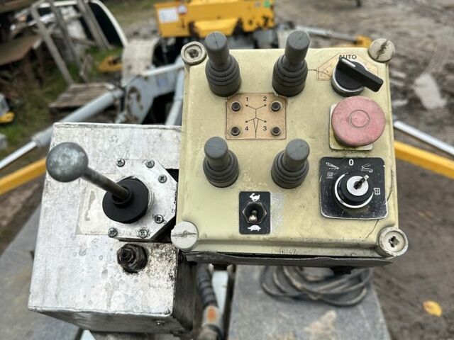 ГАЗ 3110 Волга, об'ємом двигуна 2.45 л та пробігом 0 тис. км за 811 $, фото 3 на Automoto.ua