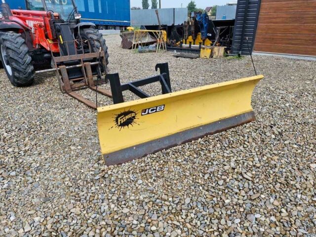 ГАЗ 3110 Волга 2000 в Черновцах на Automoto.ua ГАЗ 3110 Волга, объемом двигателя 2.45 л и пробегом 0 тыс. км за 2272 $, фото 1 на Automoto.ua