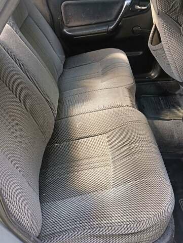 ГАЗ 3110 Волга, объемом двигателя 2.4 л и пробегом 250 тыс. км за 950 $, фото 5 на Automoto.ua