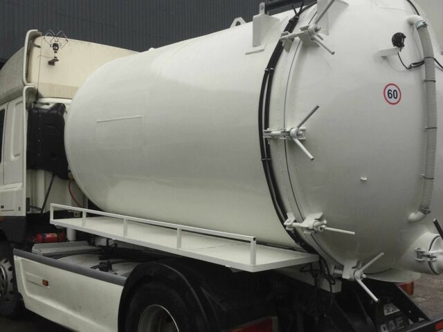 ГАЗ 3110 Волга, объемом двигателя 2.45 л и пробегом 0 тыс. км за 5800 $, фото 22 на Automoto.ua