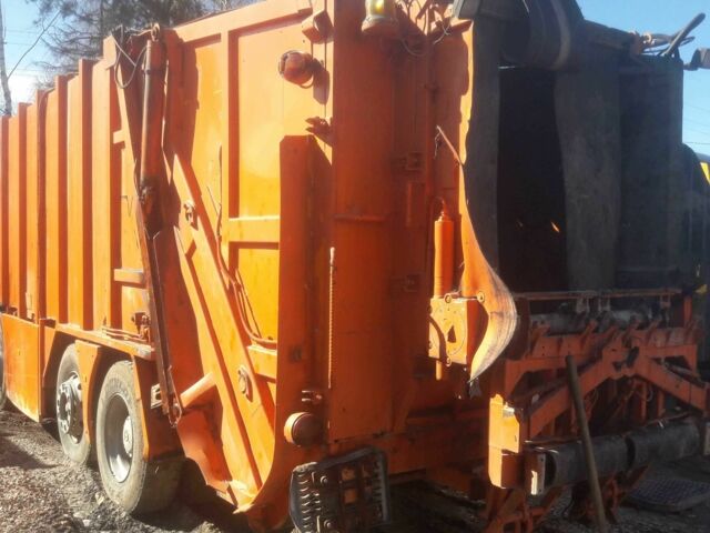 ГАЗ 3110 Волга 2003 в Вышгороде на Automoto.ua ГАЗ 3110 Волга, объемом двигателя 2.45 л и пробегом 0 тыс. км за 22000 $, фото 7 на Automoto.ua