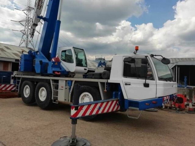 ГАЗ 3110 Волга, объемом двигателя 2.45 л и пробегом 0 тыс. км за 144730 $, фото 2 на Automoto.ua