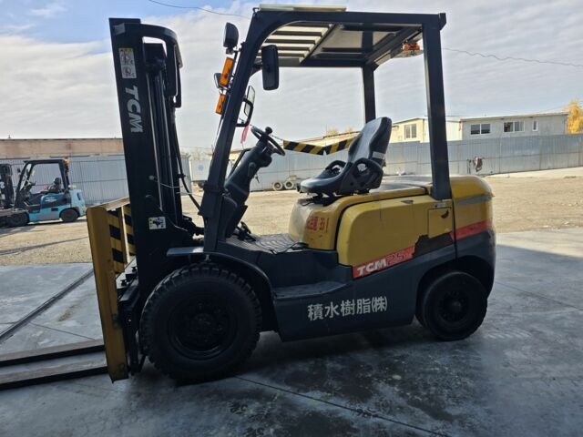 ГАЗ 3110 Волга 2005 в Тернополе на Automoto.ua ГАЗ 3110 Волга, объемом двигателя 2.45 л и пробегом 0 тыс. км за 9500 $, фото 6 на Automoto.ua