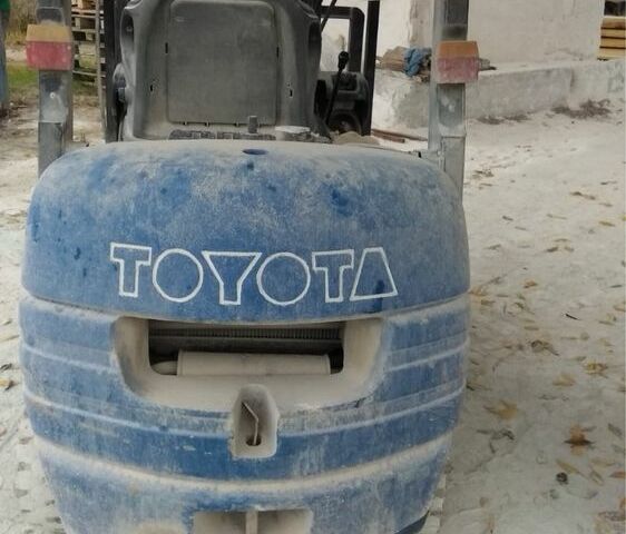 ГАЗ 3110 Волга, об'ємом двигуна 2.45 л та пробігом 0 тис. км за 4000 $, фото 4 на Automoto.ua