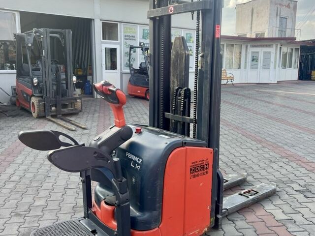 ГАЗ 3110 Волга, объемом двигателя 2.45 л и пробегом 0 тыс. км за 7604 $, фото 3 на Automoto.ua