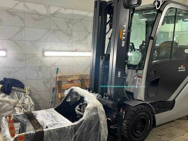 ГАЗ 3110 Волга 2006 в Киеве на Automoto.ua ГАЗ 3110 Волга, объемом двигателя 2.45 л и пробегом 0 тыс. км за 10522 $, фото 11 на Automoto.ua