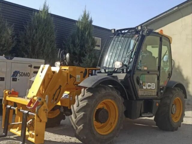 ГАЗ 3110 Волга, об'ємом двигуна 2.45 л та пробігом 0 тис. км за 12500 $, фото 4 на Automoto.ua