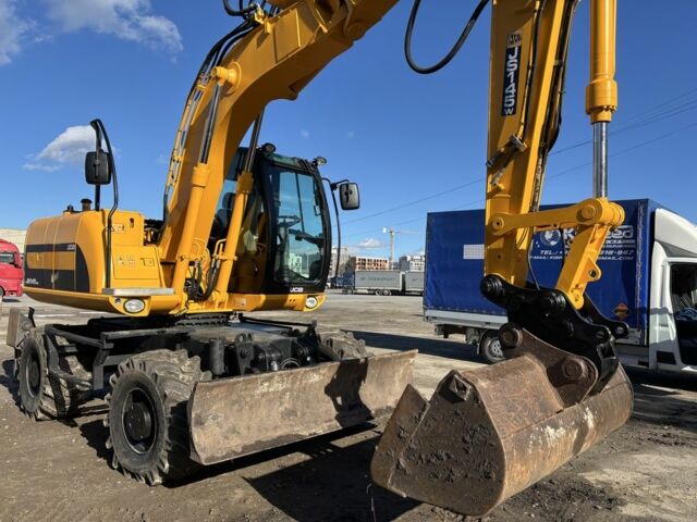 ГАЗ 3110 Волга 2007 в Львове на Automoto.ua ГАЗ 3110 Волга, объемом двигателя 2.45 л и пробегом 0 тыс. км за 42000 $, фото 10 на Automoto.ua
