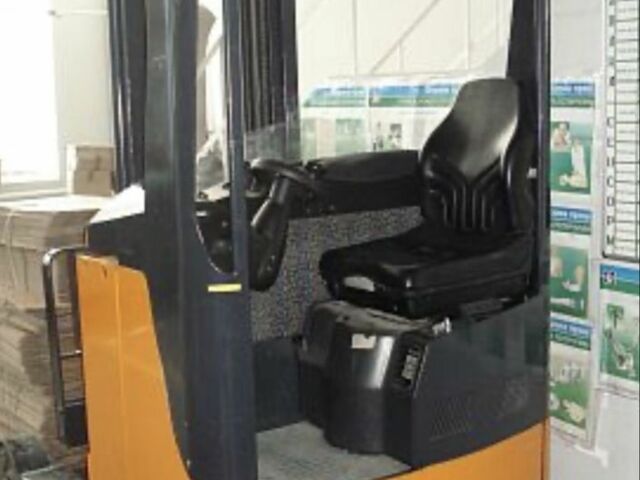 ГАЗ 3110 Волга, об'ємом двигуна 2.45 л та пробігом 0 тис. км за 1850 $, фото 4 на Automoto.ua