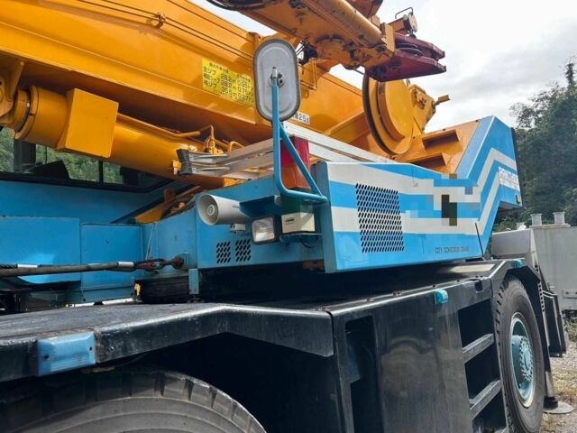 ГАЗ 3110 Волга, объемом двигателя 2.45 л и пробегом 0 тыс. км за 105000 $, фото 9 на Automoto.ua