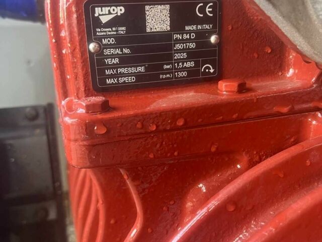 ГАЗ 3110 Волга, объемом двигателя 2.45 л и пробегом 0 тыс. км за 42000 $, фото 8 на Automoto.ua