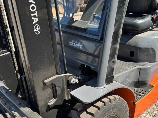 ГАЗ 3110 Волга, объемом двигателя 2.45 л и пробегом 0 тыс. км за 9500 $, фото 13 на Automoto.ua