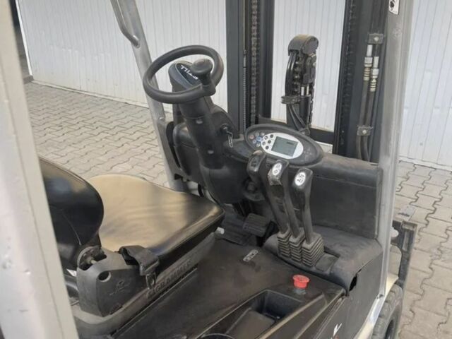 ГАЗ 3110 Волга, объемом двигателя 2.45 л и пробегом 0 тыс. км за 1990 $, фото 4 на Automoto.ua