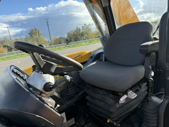 ГАЗ 3110 Волга 2009 у Луцьку на Automoto.ua ГАЗ 3110 Волга, об'ємом двигуна 2.45 л та пробігом 0 тис. км за 43500 $, фото 11 на Automoto.ua