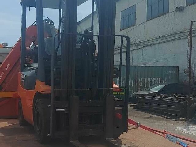 ГАЗ 3110 Волга, объемом двигателя 2.45 л и пробегом 0 тыс. км за 2913 $, фото 11 на Automoto.ua