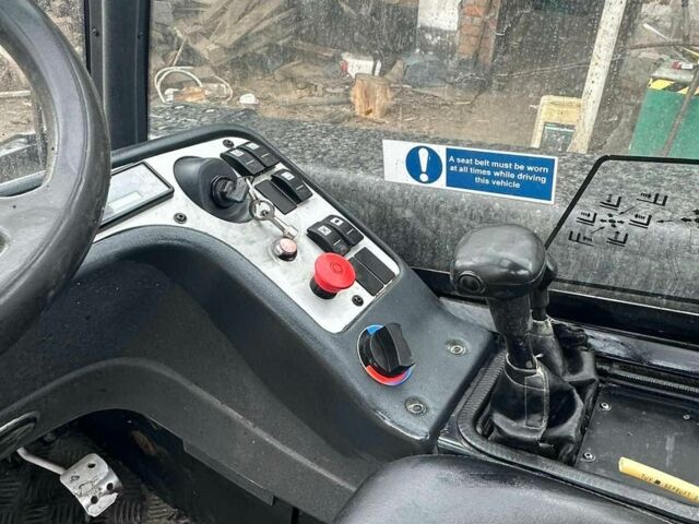ГАЗ 3110 Волга 2010 в Борисполе на Automoto.ua ГАЗ 3110 Волга, объемом двигателя 2.45 л и пробегом 0 тыс. км за 17550 $, фото 5 на Automoto.ua