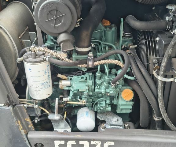 ГАЗ 3110 Волга 2010 в Кривом Роге на Automoto.ua ГАЗ 3110 Волга, объемом двигателя 2.45 л и пробегом 0 тыс. км за 22000 $, фото 11 на Automoto.ua