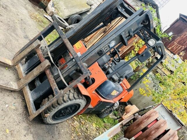 ГАЗ 3110 Волга 2010 у Одесі на Automoto.ua ГАЗ 3110 Волга, об'ємом двигуна 2.45 л та пробігом 0 тис. км за 9500 $, фото 7 на Automoto.ua