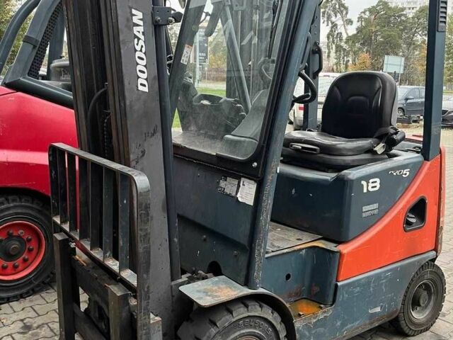 ГАЗ 3110 Волга 2010 у Києві на Automoto.ua ГАЗ 3110 Волга, об'ємом двигуна 2.45 л та пробігом 0 тис. км за 11078 $, фото 2 на Automoto.ua