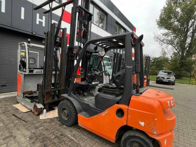 ГАЗ 3110 Волга 2010 у Києві на Automoto.ua ГАЗ 3110 Волга, об'ємом двигуна 2.45 л та пробігом 0 тис. км за 11078 $, фото 16 на Automoto.ua