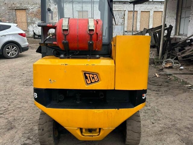 ГАЗ 3110 Волга 2010 в Борисполе на Automoto.ua ГАЗ 3110 Волга, объемом двигателя 2.45 л и пробегом 0 тыс. км за 17550 $, фото 3 на Automoto.ua